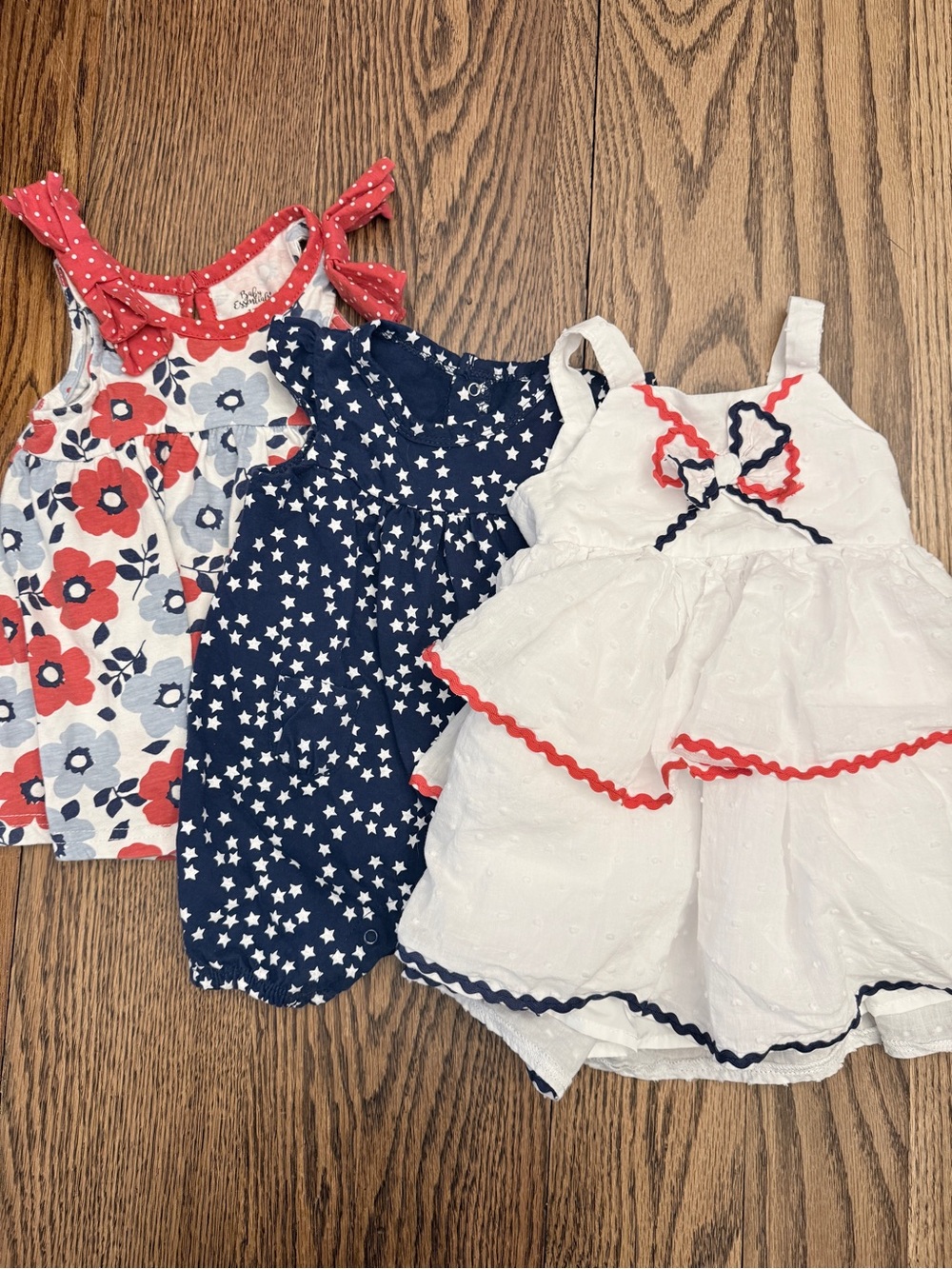 Lot of 3 Outfits Sz 12M Baby Essentials / Blueberi boulevard 4th of July TT